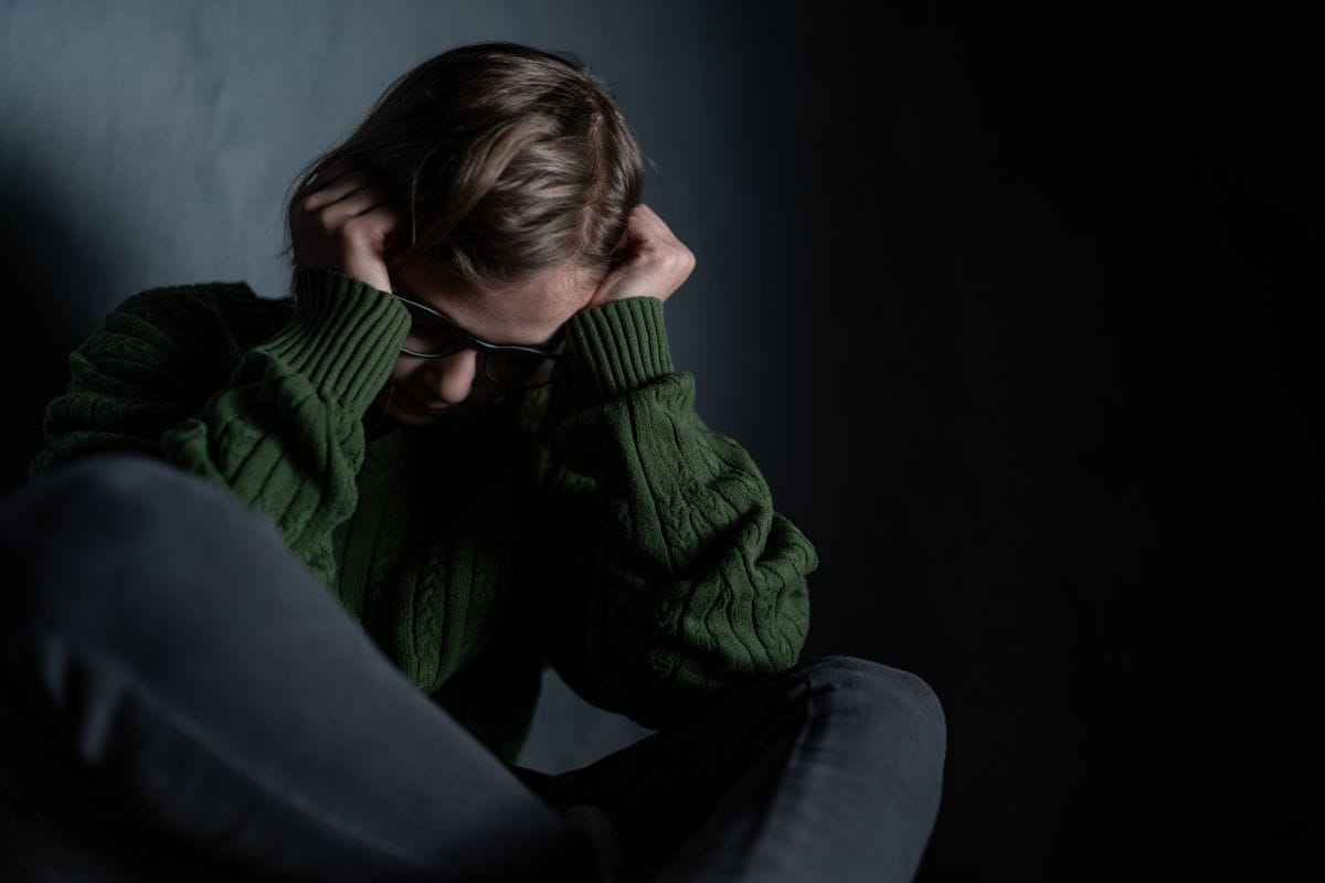 An image of a person experiencing symptoms of Histrionic Personality Disorder. Fullarton Clinic provides Histrionic Disorder Therapies and Treatments in Melbourne at our dedicated mental health and addiction hospital