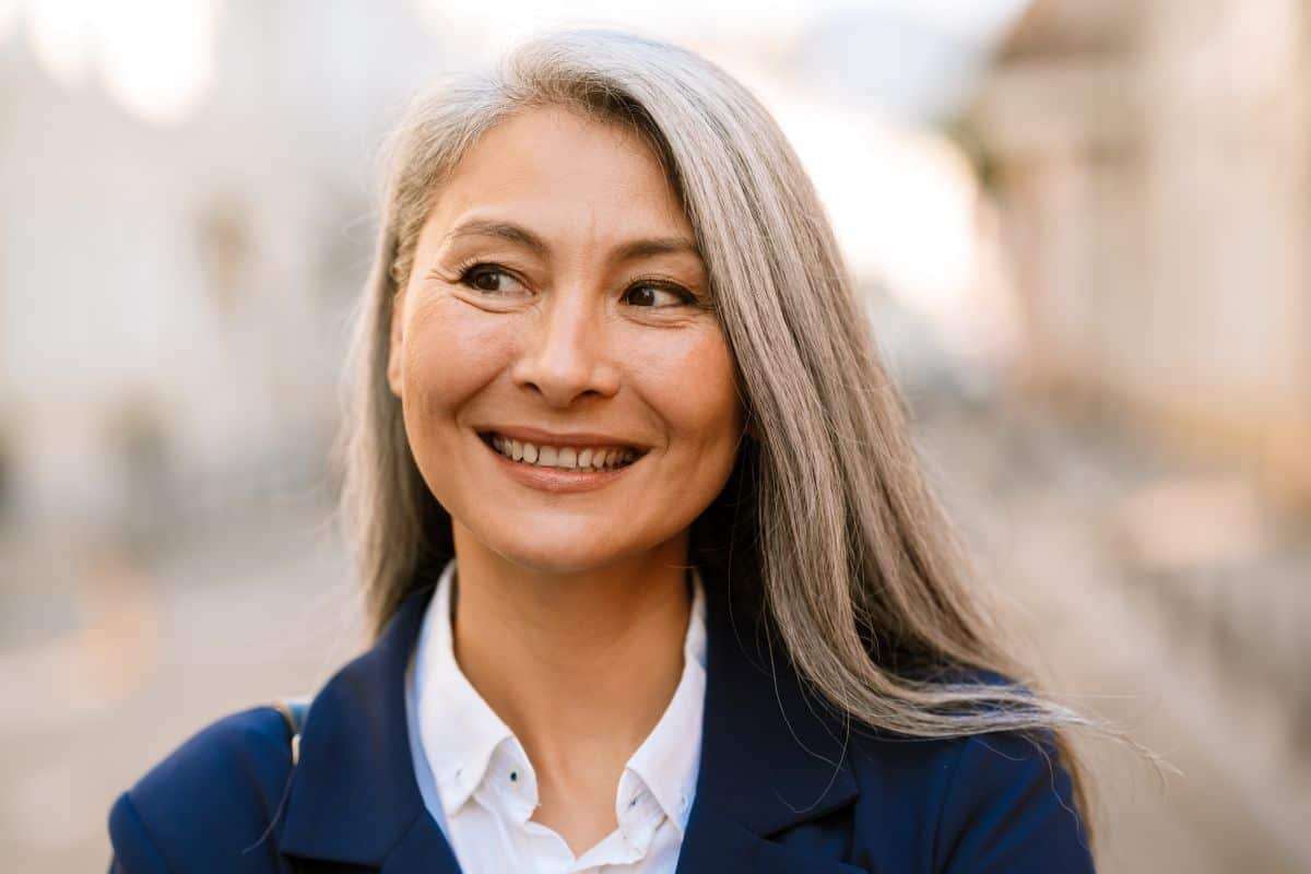 An image of a women considering mental health rehab in Melbourne.